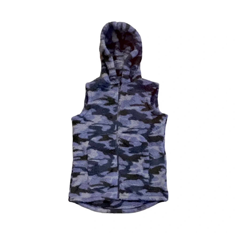 Zenana Sherpa Camouflage Print Zip-Up Hooded Vest with Pockets_8